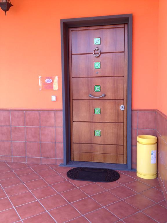 Orange Holiday Home Торваяника Экстерьер фото